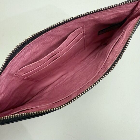 Fossil Women’s Navy Abstract Layered Floral Cowhide Leather Wristlet Boho Garden - Picture 4 of 6